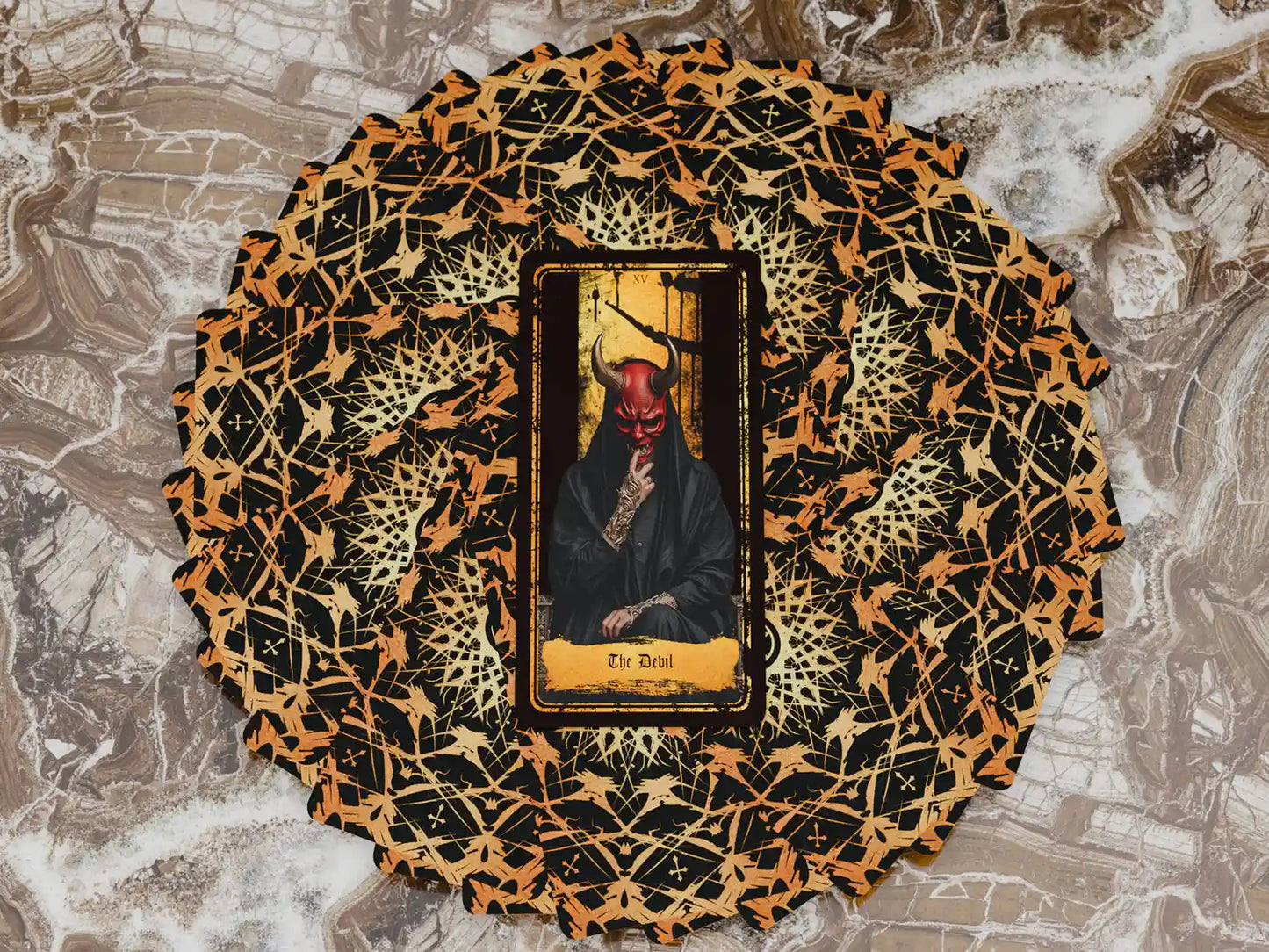 Persona Obscura (Tarot Rider–Waite, 78 Cards, Velvet & Gold Finish, Gilded Edges, Anti‑Scratch Cardstock)