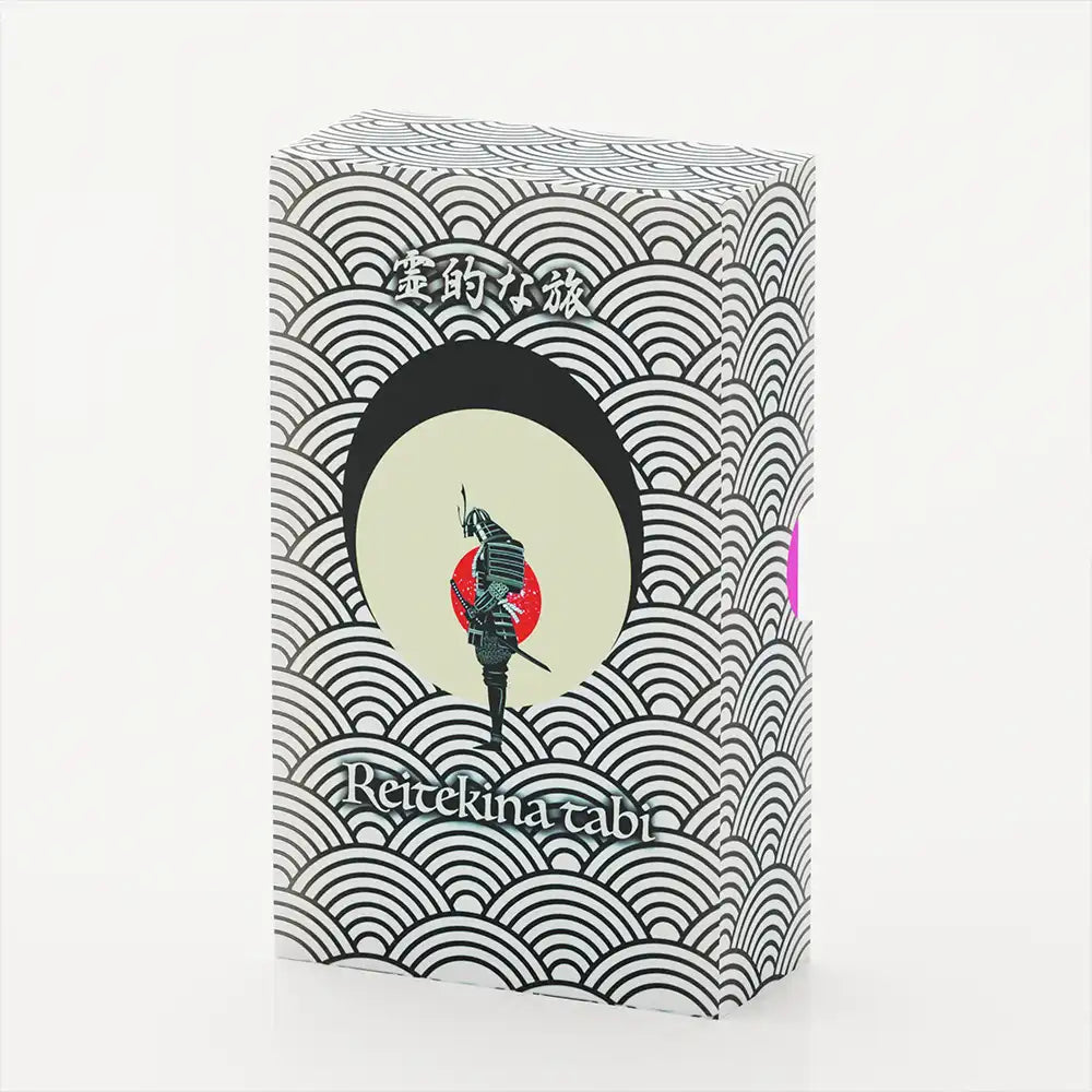 Front view of the Reitekina Tabi Tarot box, featuring minimalist black-and-white wave patterns and a samurai figure with a red sun
