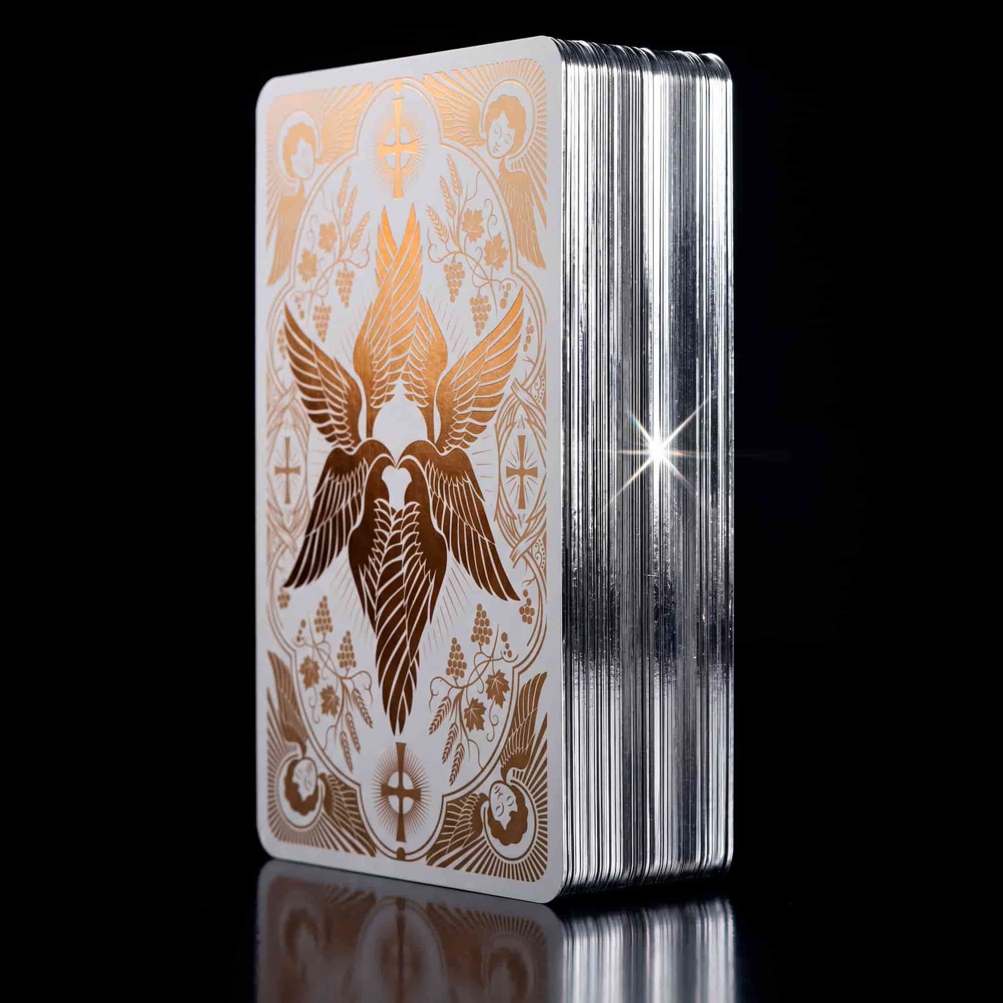 Seraphim Tarot (Tarot Rider–Waite, 78 Cards, 350gsm Linen, Silver Gilded Edges, Printed Guidebook)