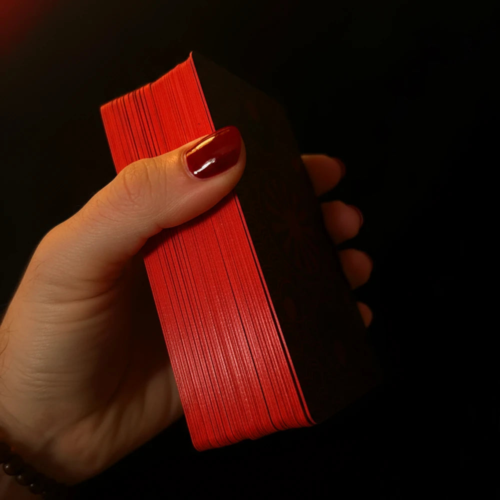 Yakuza (Tarot Rider–Waite, 81 Cards, Matte-Finish, Matte Red Edge, Anti‑Scratch Cardstock)