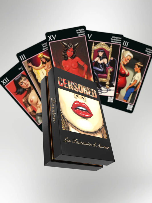 Les Fantaisies amour manara style  tarot deck with 5 cards from major arcana behind 