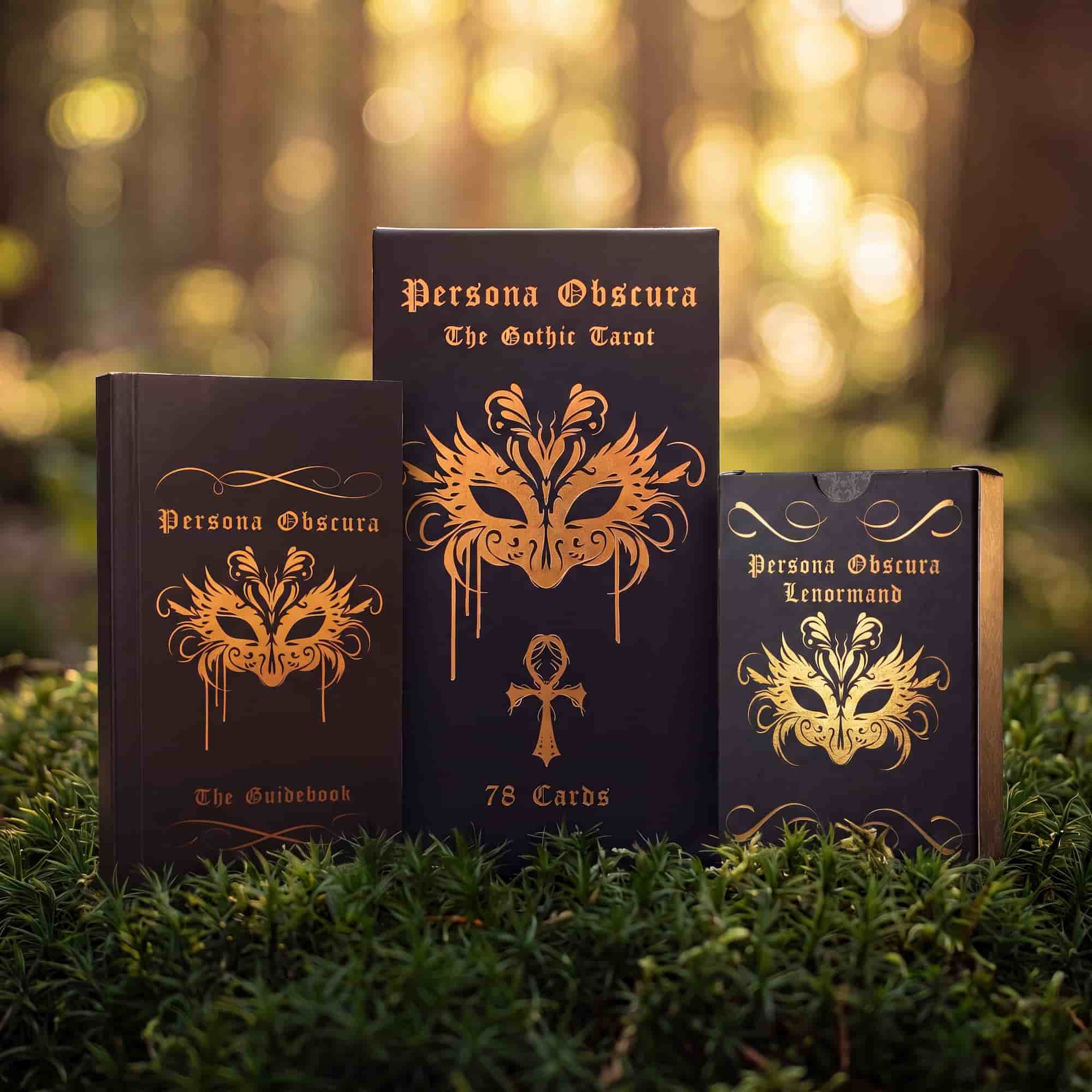 Persona Obscura (Tarot Rider–Waite, 78 Cards, 400gsm, Gilded Edges, Printed Guidebook)