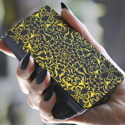 Les Fantaisie d’Amour (Tarot - Manara, 78 cards, Gold Metallic Foil, Black EDGE, Linen Finish) - ManeoShop