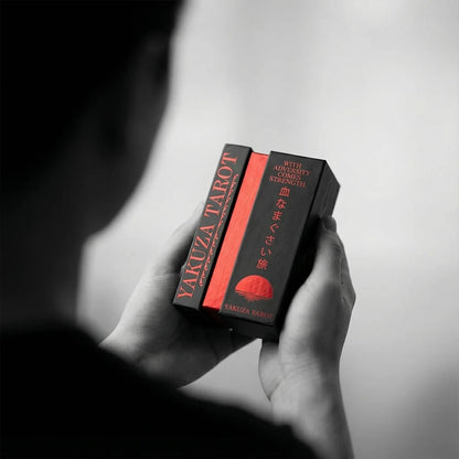 Yakuza Tarot (Tarot Rider–Waite, 81 Cards, Anti - Scratch Linen, Matte Gilded Edges, Printed Guidebook) - ManeoShop